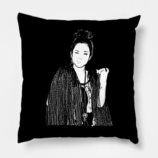 Dara Pillow