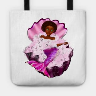 Mermaid spa day in Oyster clam shell - Black anime mermaid in bubble bath. Pretty black girl with Afro hair, green eyes, Cherry pink lips and dark brown skin. Hair love ! Tote