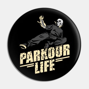 PARKOUR SKULL Pin