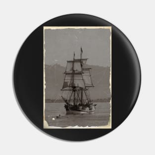 Lady Washington Pin