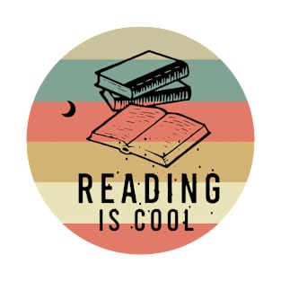 Reading is cool T-Shirt