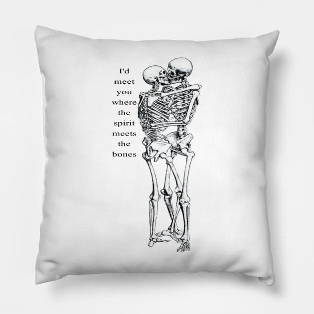 Ivy Taylor Swift Evermore Lyrics 2 Pillow by anrockhi