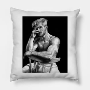 Julien Pillow