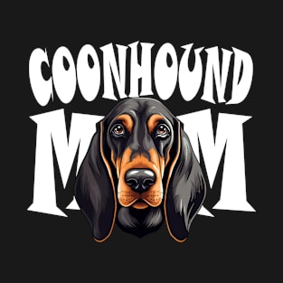 Black and Tan Coonhound Mom Cute Dog Mothers Day Womens T-Shirt