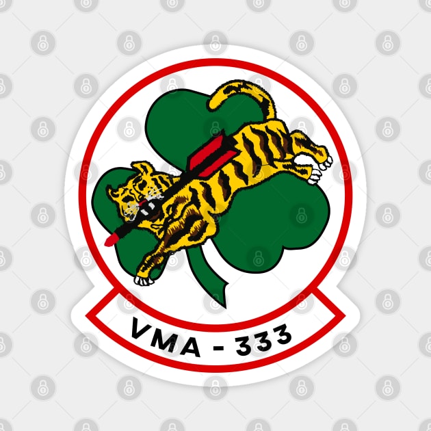 VMA 333 Fighting Shamrocks Magnet by Yeaha