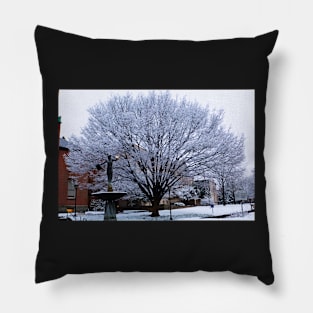 Snowy tree Pillow