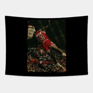 Michael Jordan - Flaying Vintage Tapestry