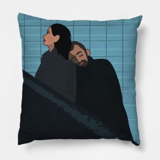 Yaşamak Pillow