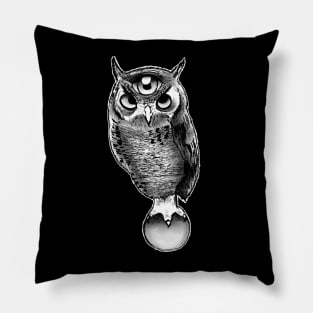 The Great Owl Pillow