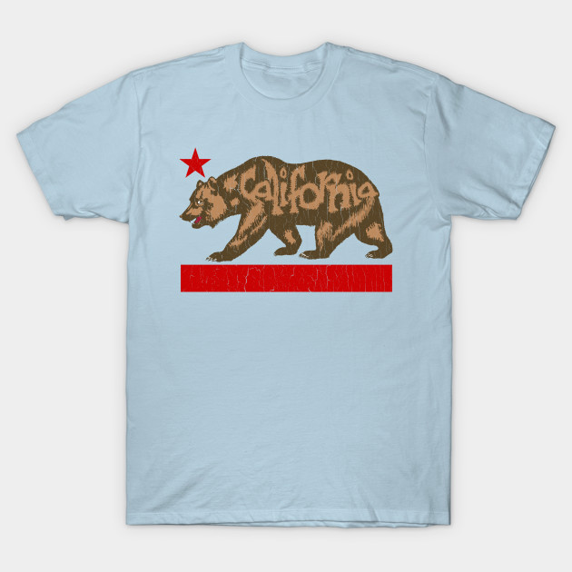 Discover Big Fuzzy California Bear (vintage distressed look) - California Bear - T-Shirt