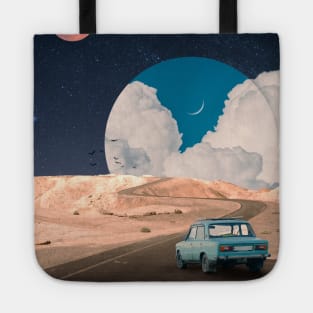 Break in the clouds Tote