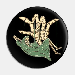 relaxing skull Pin