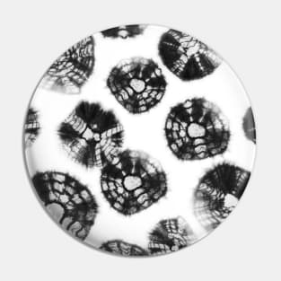 Shibori Kumo tie dye black dots over white Pin