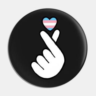 heart fingers - trans Pin