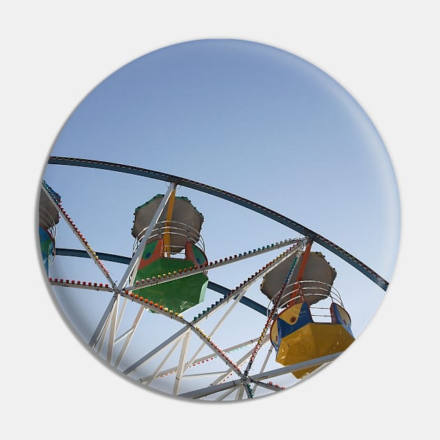 Ferris wheel at Scarborough sea front funfair, Yorkshire, UK Pin by richflintphoto