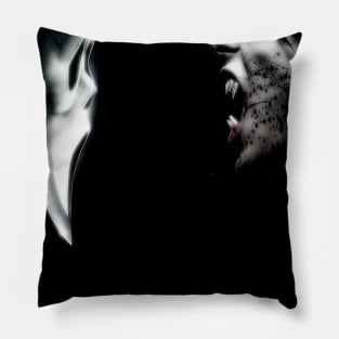 Scream vs Walkers Pillow