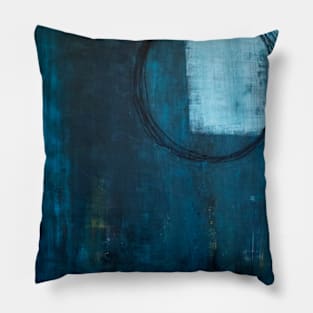 Blue with circle Pillow