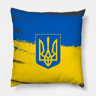 i support ukraine Pillow