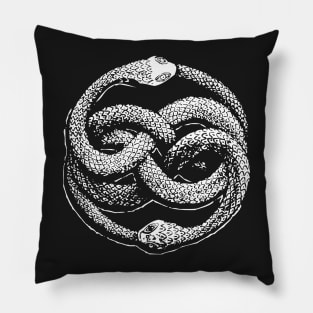 Auryn Pillow