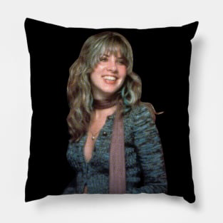 halftone young stevienicks beauty 70s Pillow