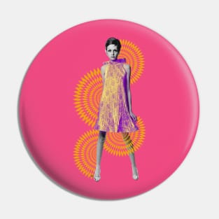 Supermodel Twiggy Pin