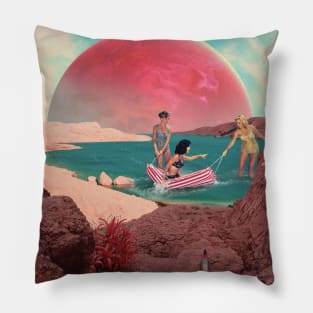 BEACH DAY Pillow