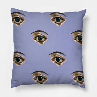 I'm watching you Pillow