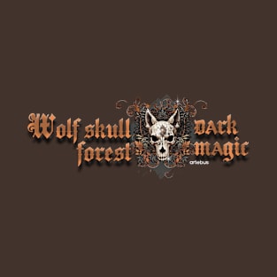 Wolf skull forest dark magic gothic - horizontal T-Shirt