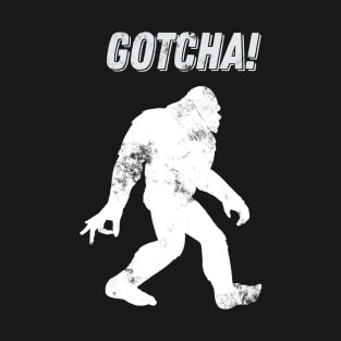 Bigfoot Circle Game Gotcha Meme ok hand design T-Shirt