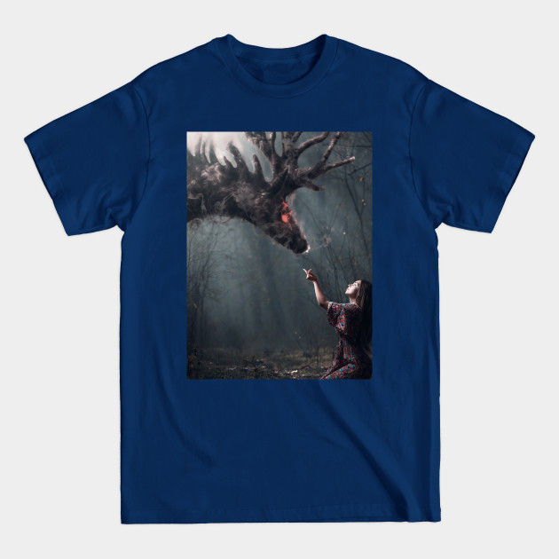 Disover Feeding the deer - Deer - T-Shirt