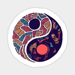 Retro Triad Abstract Yin Yang Magnet