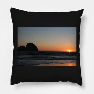 Pacific Sunset - Cannon Beach, OR Pillow