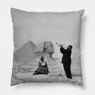 Black and White Photo of Louis Armstrong at the Egyptian Sphinx Pillow