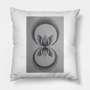 stippling flower  pattern Pillow