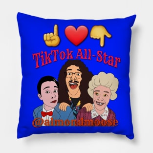 This person ❤'s tiktoker almondmoose" red Pillow