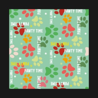 pawty time – paw prints on green seamless repeat pattern T-Shirt