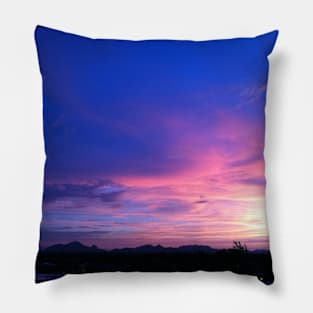 Sea of light Pillow