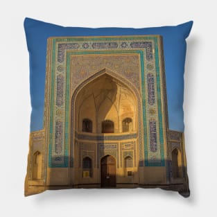 Uzbekistan. Bukhara. Mosque. Pillow