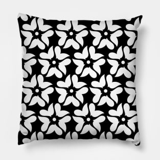 Black and white flower pattern Pillow