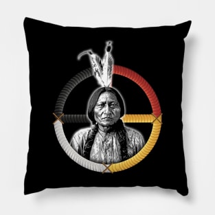 MEDICINE WHEEL 2 Chief Tȟatȟáŋka Íyotanke (Sitting Bull) Pillow