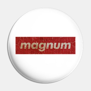 Magnum - SIMPLE RED VINTAGE Pin