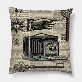 Dark Academia dictionary print steampunk skeleton keys antique camera Pillow