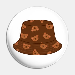 Bucket hat with bear pattern Pin