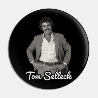 Tom Selleck / 1945 Pin