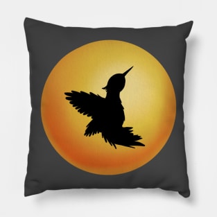 Bird on the background of the sun Pillow