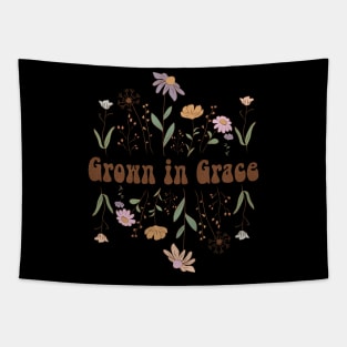 grow in grace Christian inspirational bible quote T-Shirt Tapestry