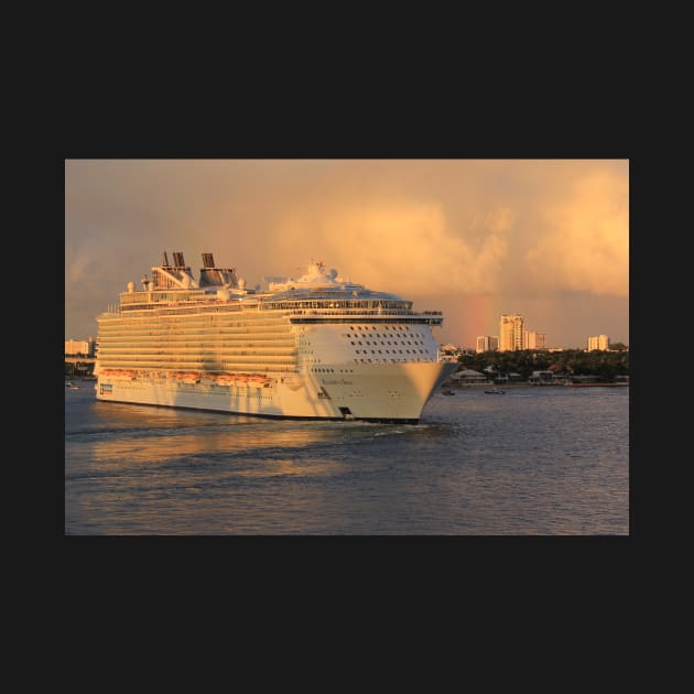 Allure of the Seas departs Port Everglades by tgass