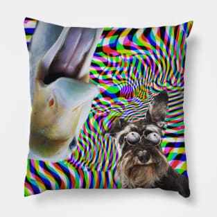 Trippy animals Pillow