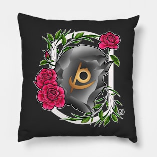 Reaper from FF14 Job Crystal with Flowers T-Shirt Pillow