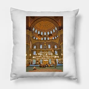 Turkey. Istanbul. Yeni Mosque. Interior. Pillow